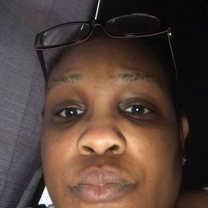 Meet your Posher, Shay